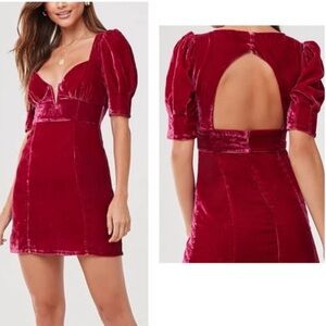Forever 21 Pink crushed velvet mini dress size Large